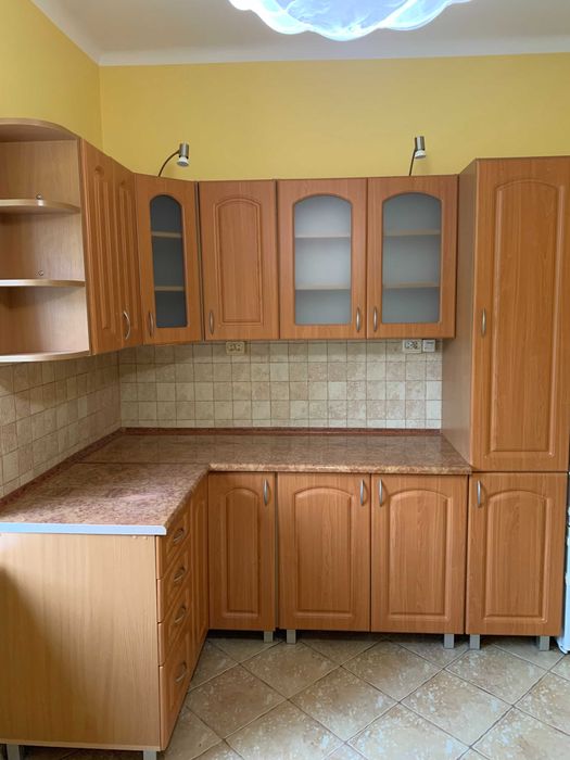 Zestaw mebli kuchennych