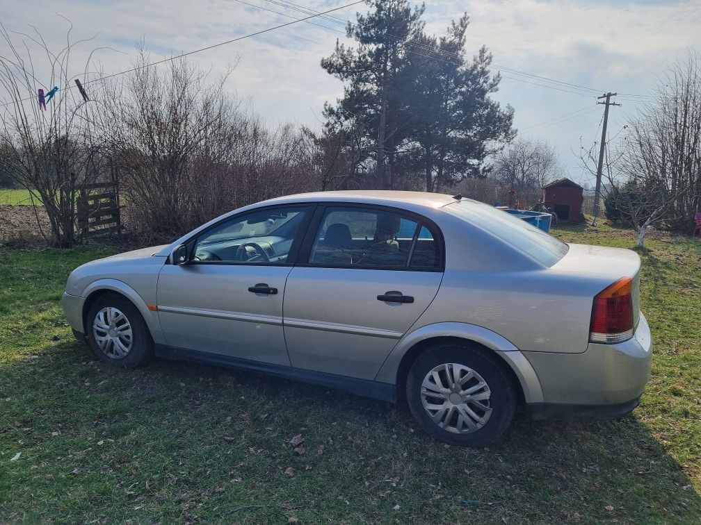 Opel Vectra C 2002 b+g 1.8