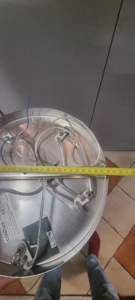Żyrandol lampa oświetlenie