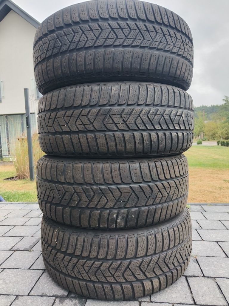 Opony Pirelli Sottozero 3 225/50 r17