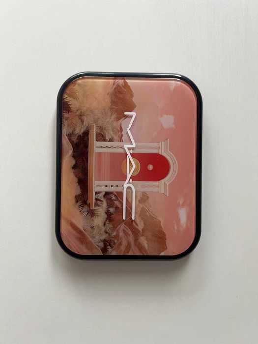 Paleta MAC Connect In Colour Eye Shadow Palette 12 shades
