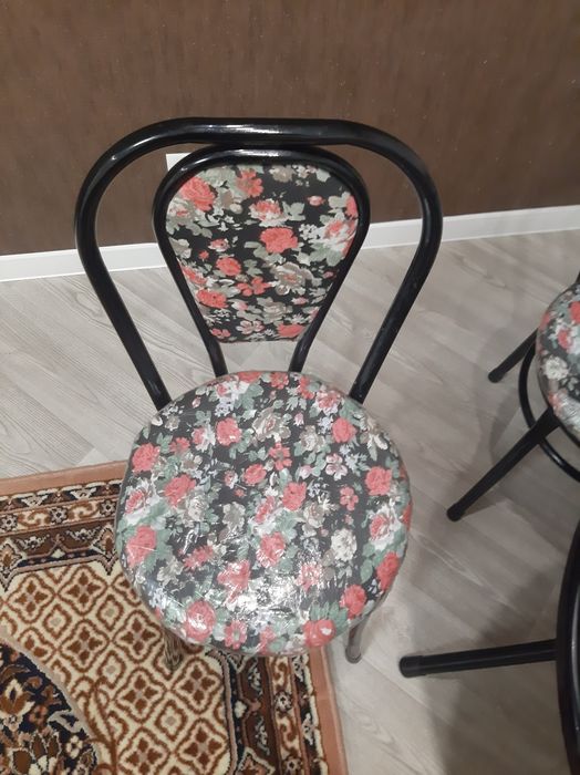 Комплект мебели,  стол и 4 стула