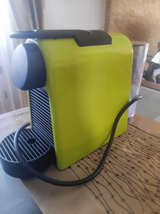 Máquina de Café Nespresso