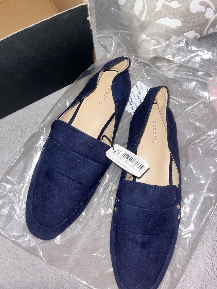 Mocassins azuis parfois novos