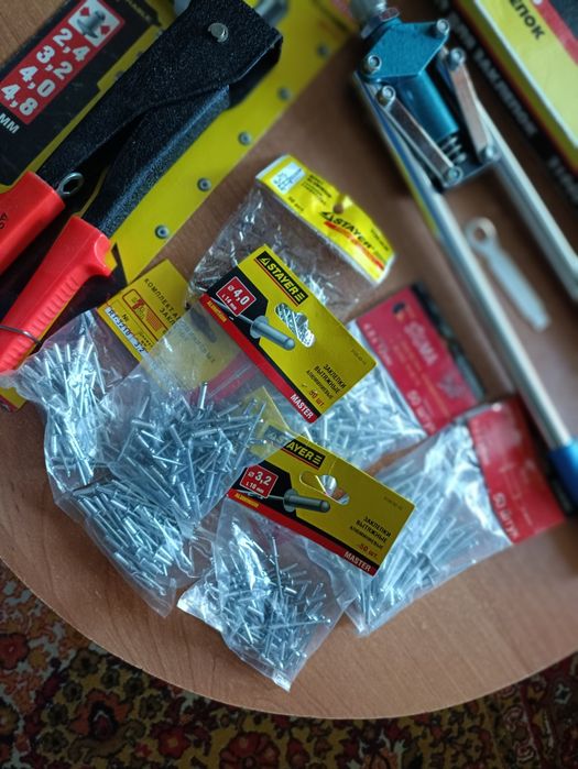 Набор для заклепкі