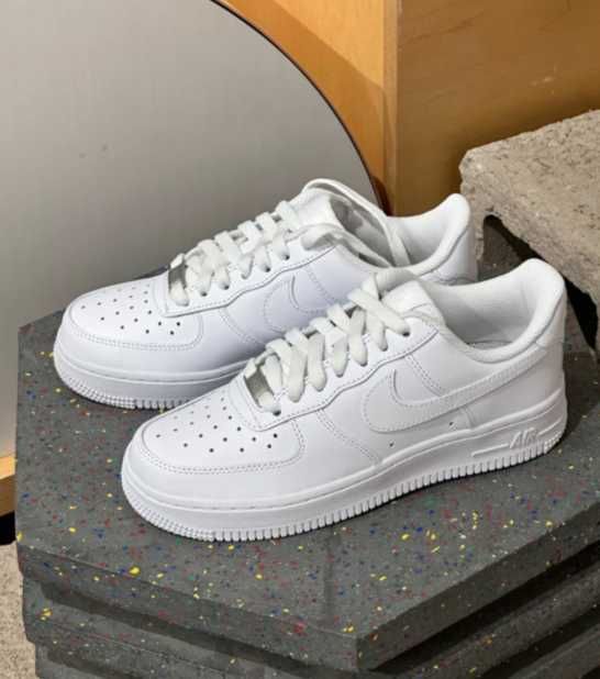 Nike Air Force 1 Low '07 White43