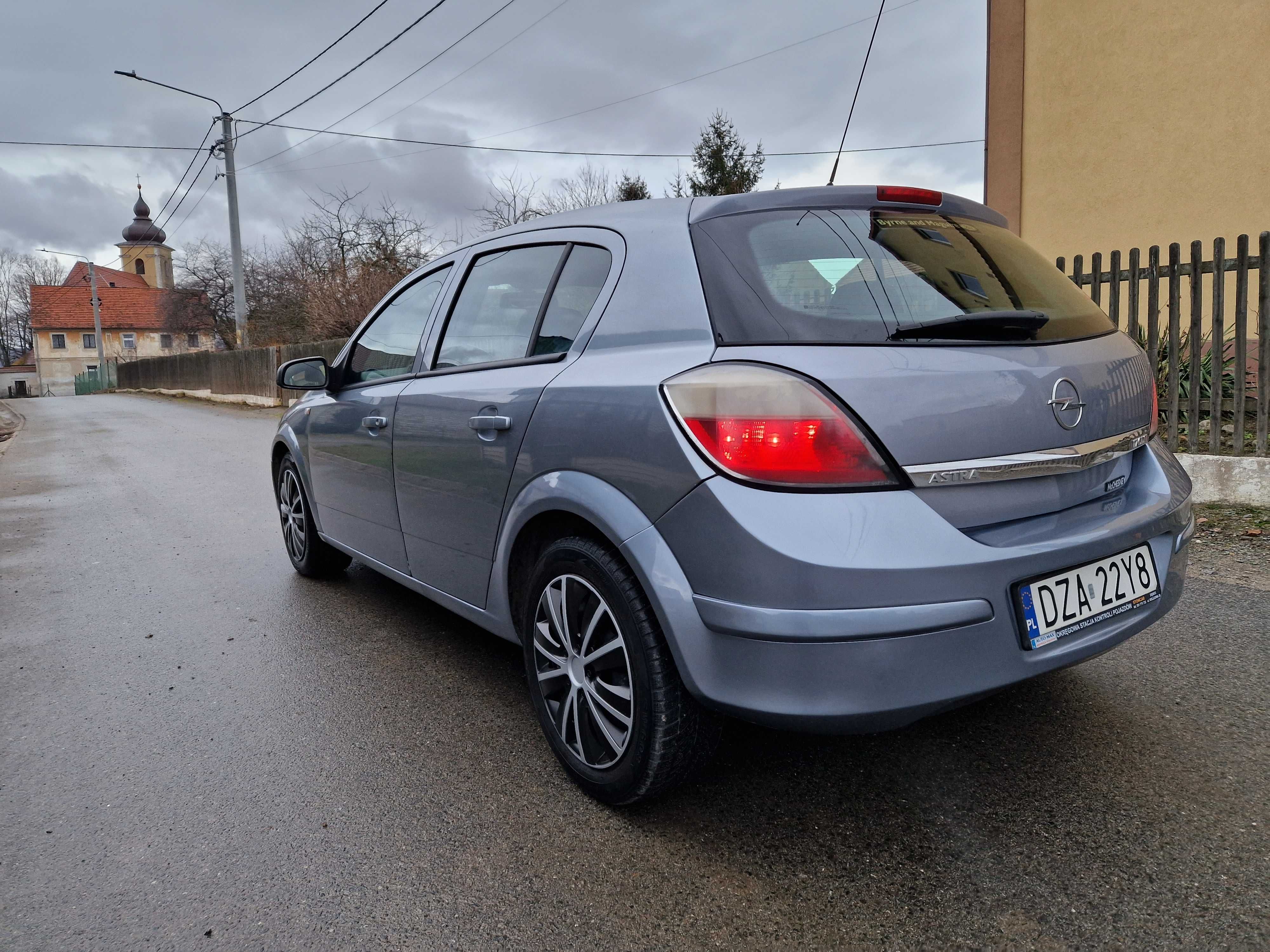 Opel Astra 1.7 diesel *klima*nowe tarcze klocki,alternator