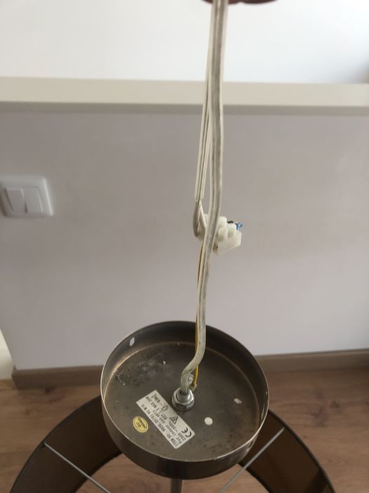 Candeeiro de teto preto