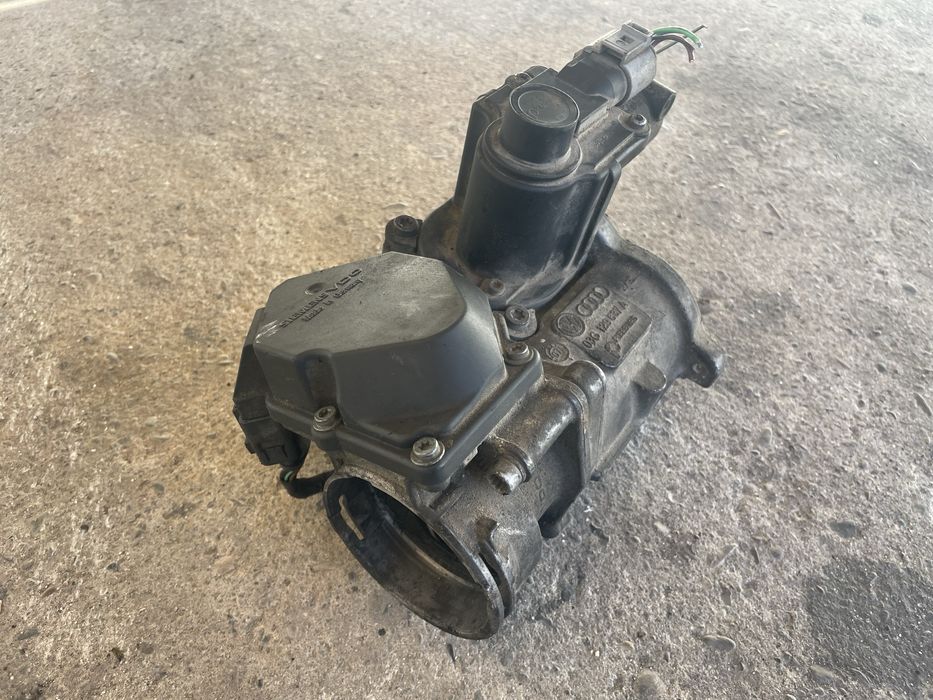 Клапан EGR VW Caddy 1.9 TDI BLS Клапан ЄГР Кадди