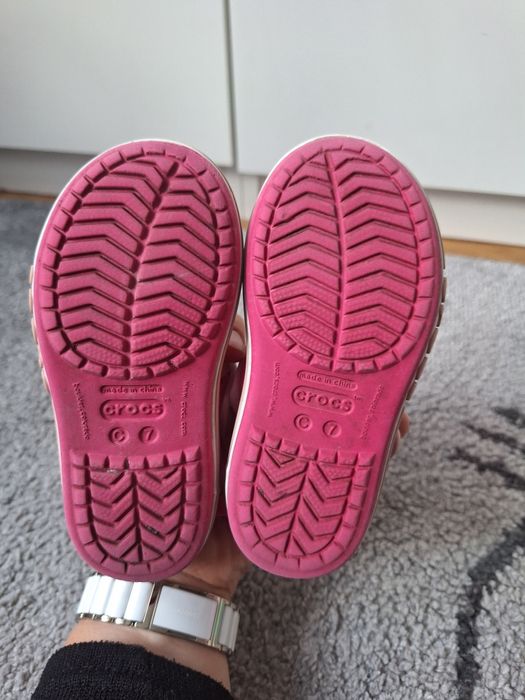 Sandałki Crocs C7