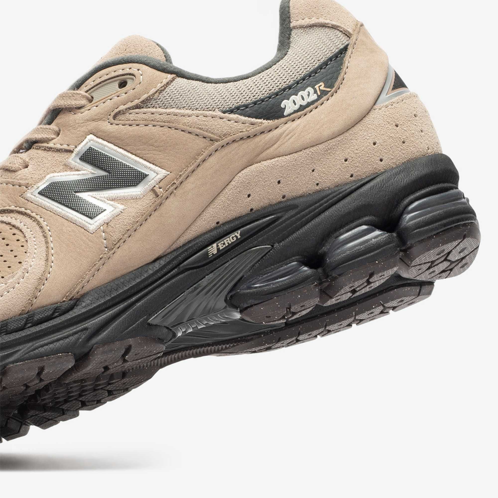 ОРИГІНАЛ New Balance 2002R Suede (M2002REG) кроссовки мужские кросівки