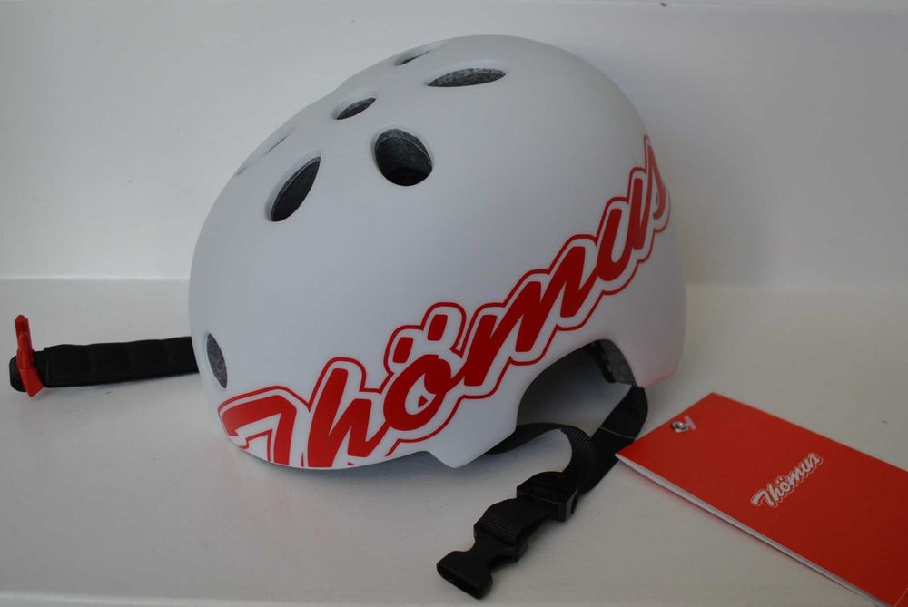 Sportowy kask rowerowy Thomus MTB S/M i M/L biały / czarny mat