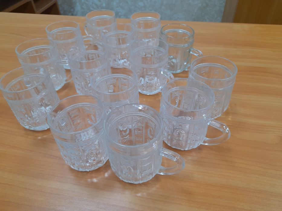 Набор кружек  На 100 грамм, плотное стекло, 14 штук.