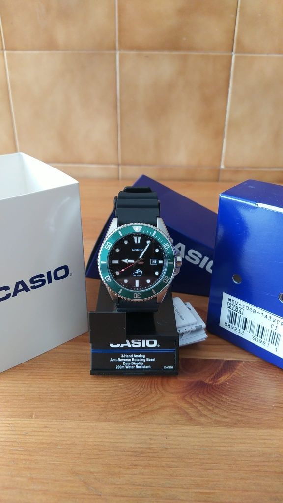 Casio duro Hulk Bill gates "Marlim" MDV-106B-1A3