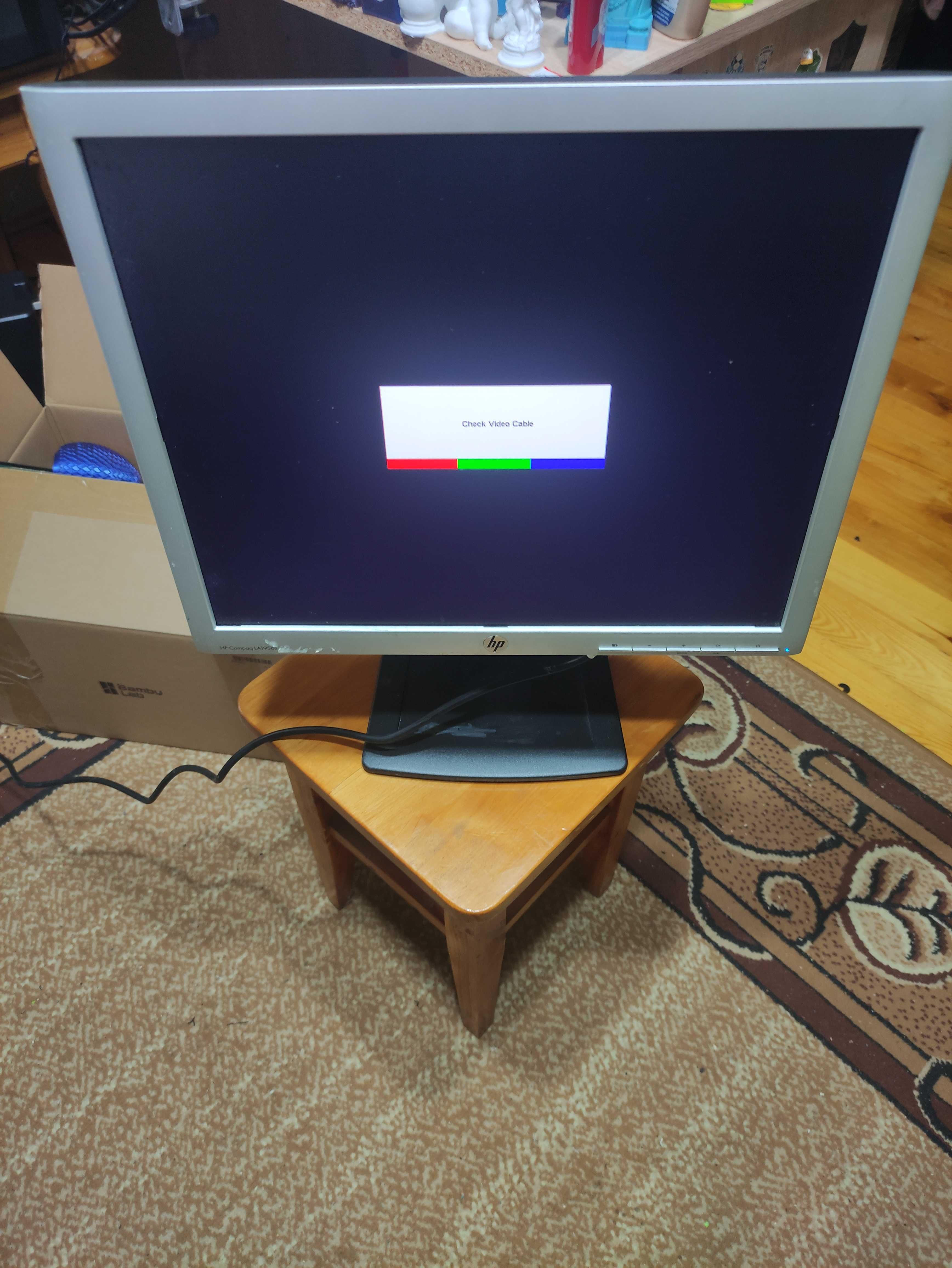 Monitor 19cali HP Compaq LA1956x sprawny + kabel zasilający