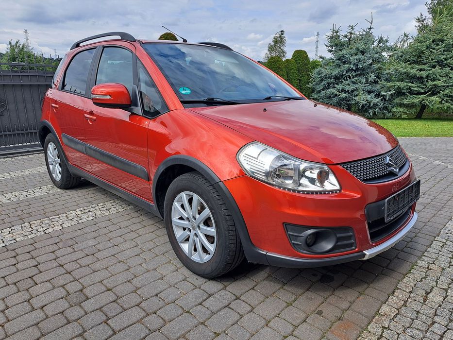 Suzuki SX4 Stan BDB, 1.6 120 PS, Tylko 124 KM, Serwis, Navi, Climatronic, Zadbany