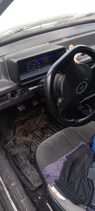 Продам ваз 2109.