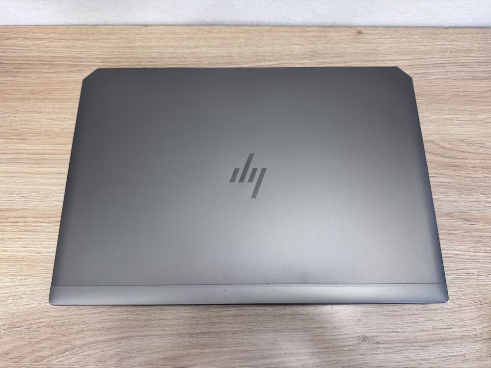Робоча станція IPS FHD HP zBook 17 G6 i7-9850H/32/512 RTX 3000 6 Gb