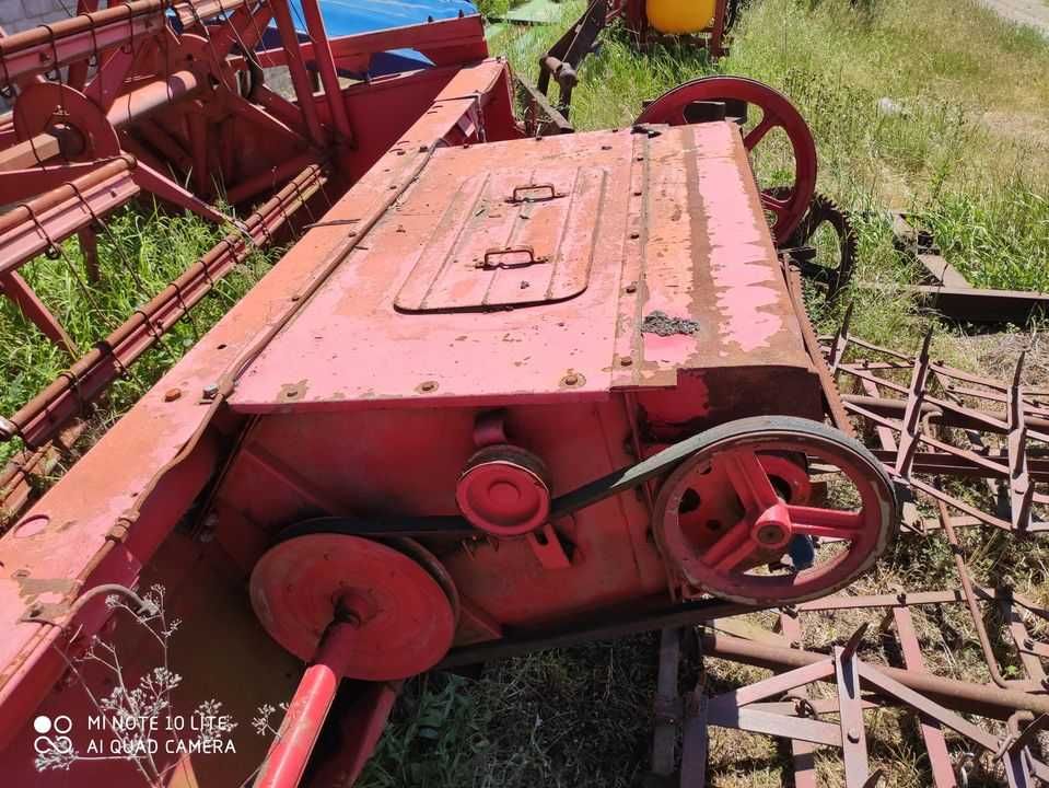 Podajnik pochyły Gardziel Massey Ferguson 487 i inne