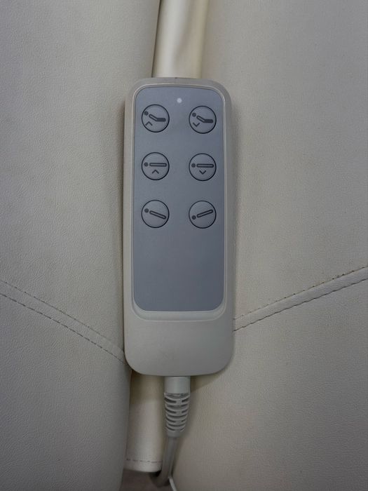 Fotel kosmetyczny elektryczny biały Sillion SUPER stan!!!