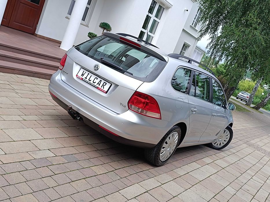Volkswagen Golf kombi 1.9TDI 105KM klima 2xPDC POLECAM