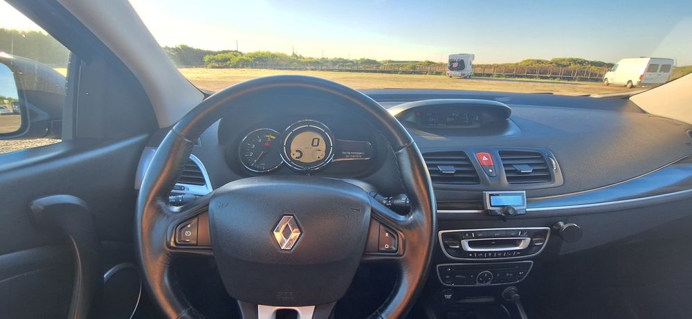 Renault Mégane Coupe de 5 lugares em excelente estado