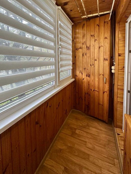 1ком Миколи Закревського 31, Троещина