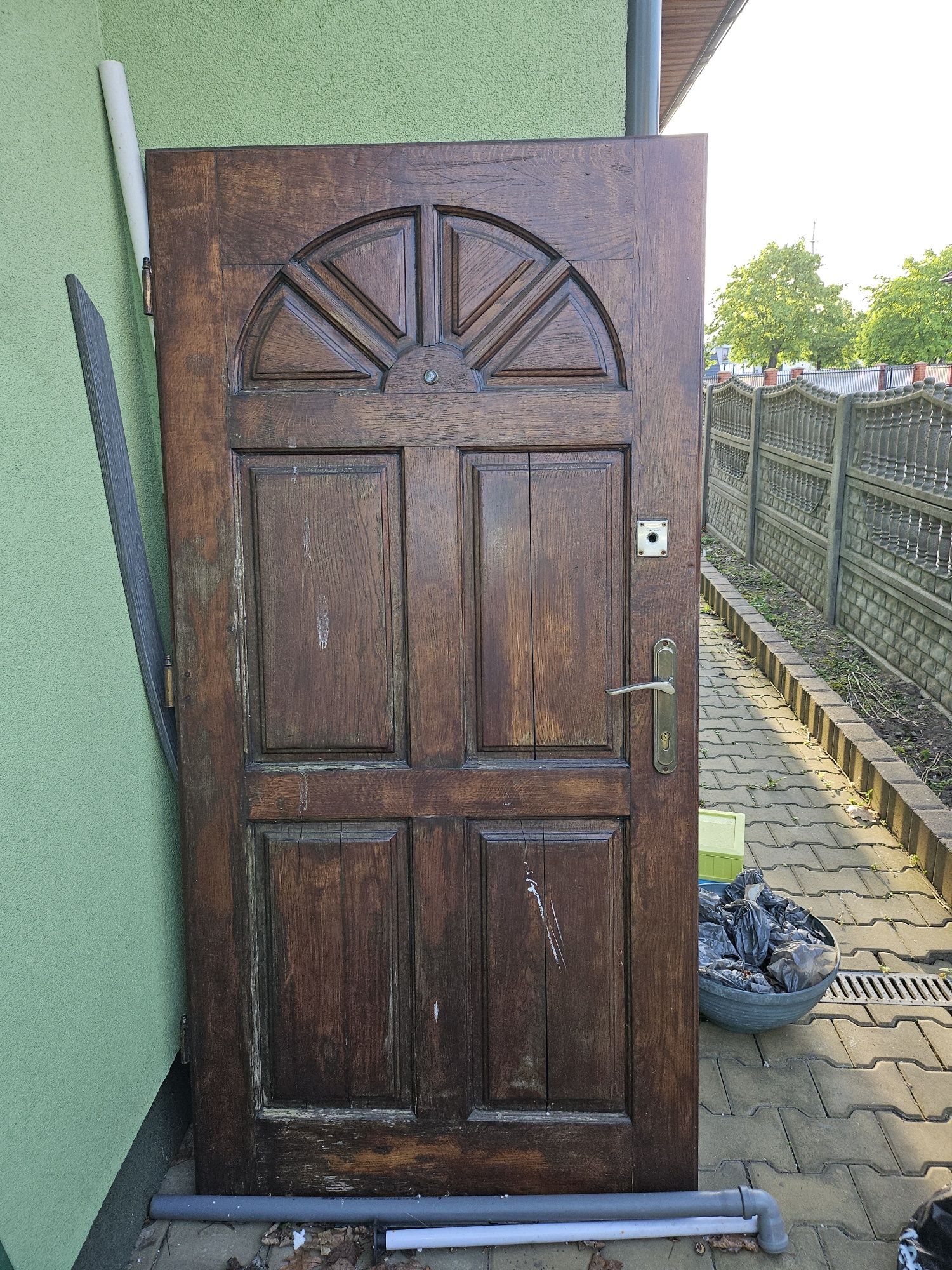 Drzwi wejściowe zewnętrzne