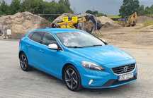 Volvo V40 R DESIGN! Lakier Oryginał! Xenon! Alcantara! Kamera! 1właściciel!