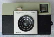 Máquina Fotográfica KODAK Instamatic 25