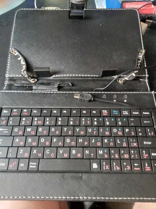 Продам клавиатуру для планшета