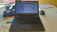 Dell Laptop 13" E7270 i5 16GB