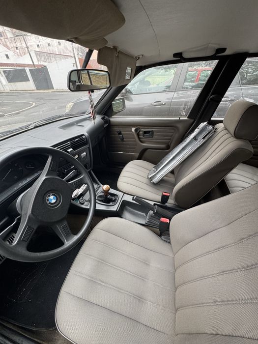 BMW E30 316 Clássico