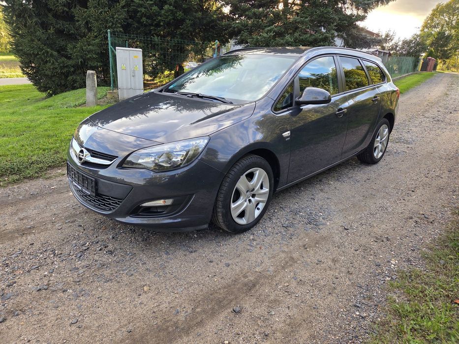 Opel Astra LIFTING, mały przebieg, serwisowany, ładny stan,
