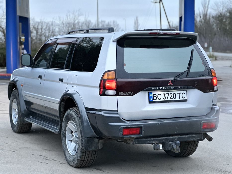 Mitsubishi Pajero Sport 3.0 газ/бензин