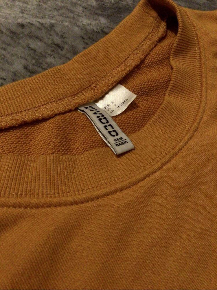 Krótka bluza crop w kolorze musztardowym H&M divided