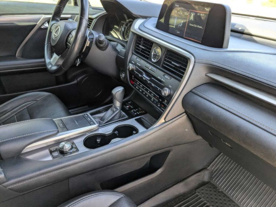 Lexus RX 350 F Sport Performance      2020