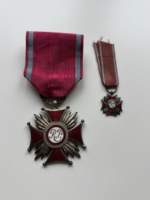 Srebrny Krzyż Zasługi + miniatura Gontarczyk