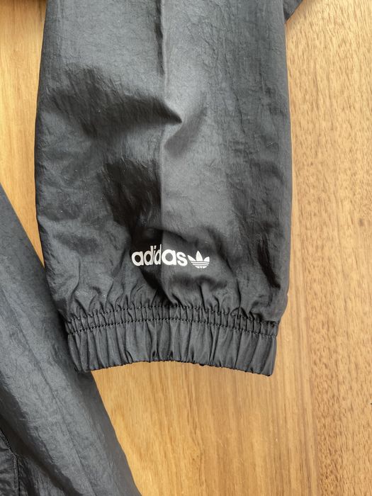 Corta vento adidas homem