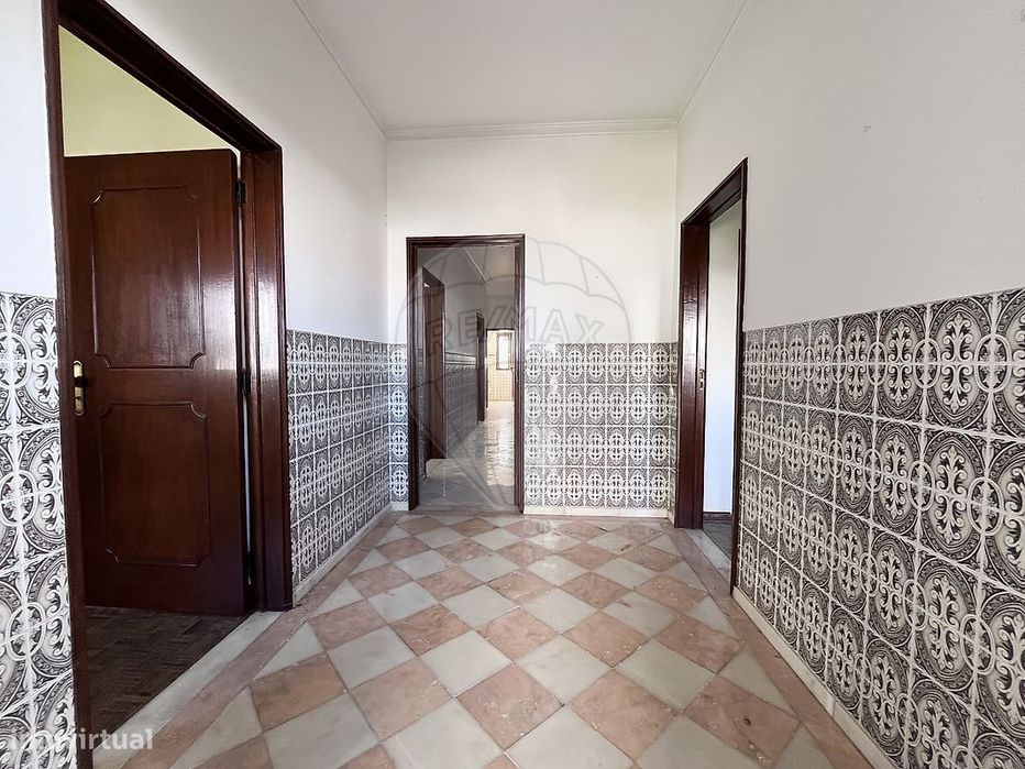 Moradia T4 para venda