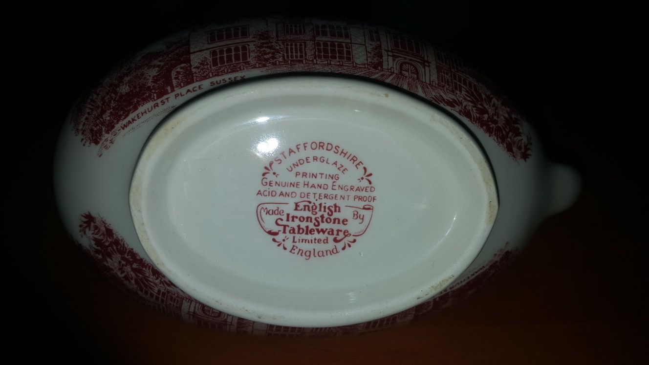 Sosjerka English Ironstone Tableware