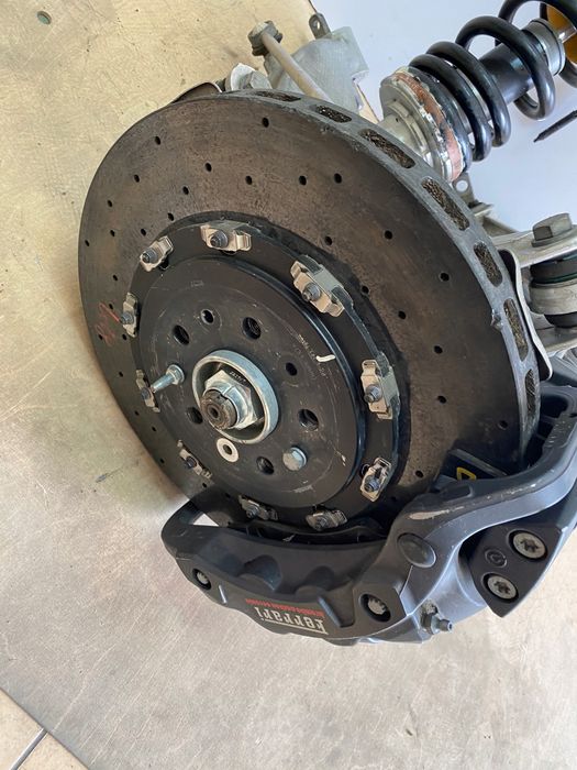 ferrari 488 gtb tarcza hamulcowa tył ceramika lewa