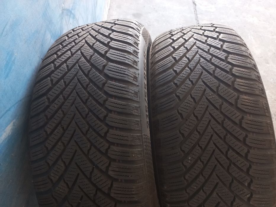 Opony zimowe 2 sztuki Continental 215/55R16