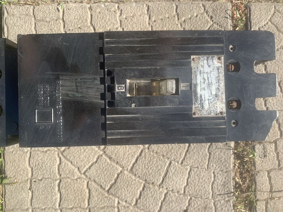 Автоматичний вимикач, тип А371, ТУ16-52.2028-74 Е, 160А ; 380 В.