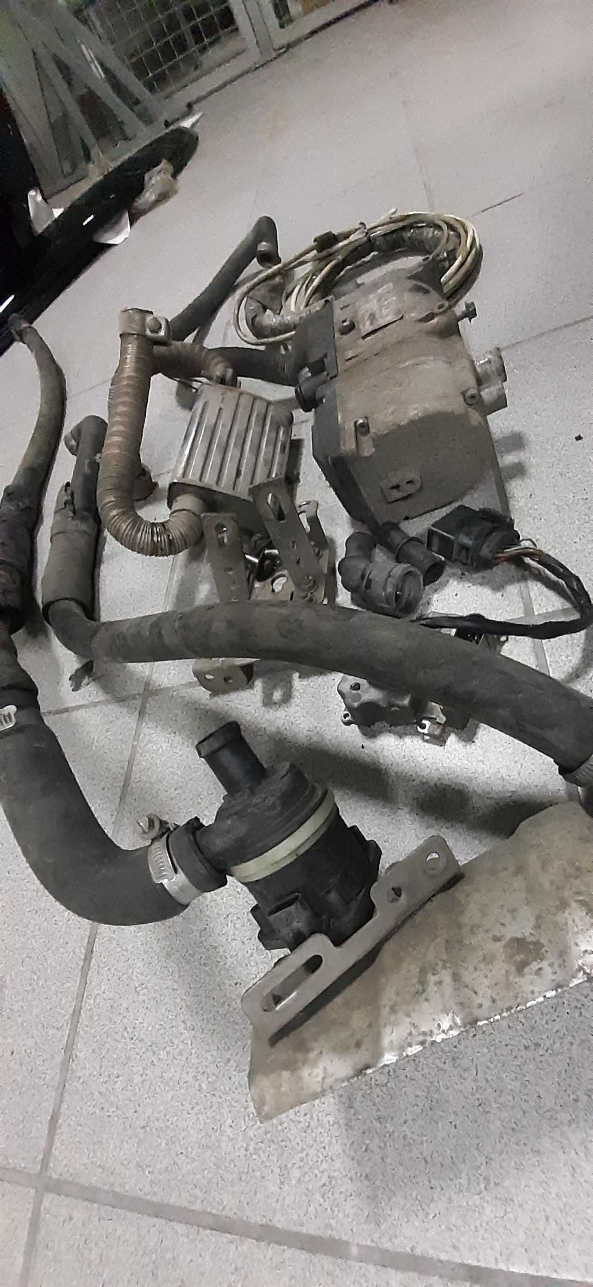 Жидкостной дизельный отопитель Eberspächer HYDRONIC D4 S 12v