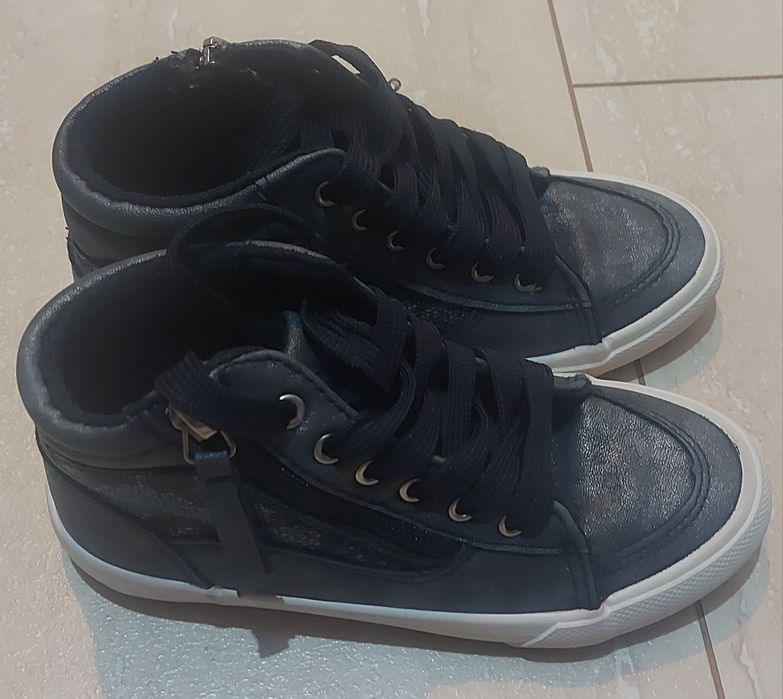 Tenisówki nowe 30