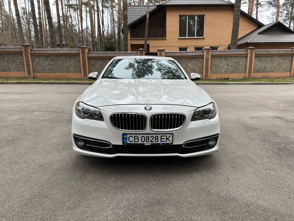 BMW 528i xDrive 2014