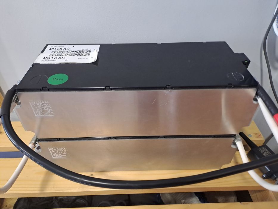 Литієва батарея. Модуль.