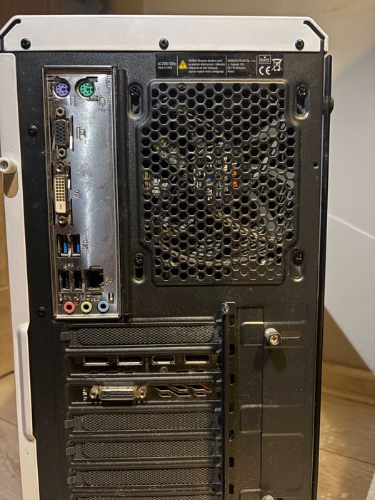 Sprzedam komputer i5 7400, GTX GeForce 1060 6gb, 8gb RAM