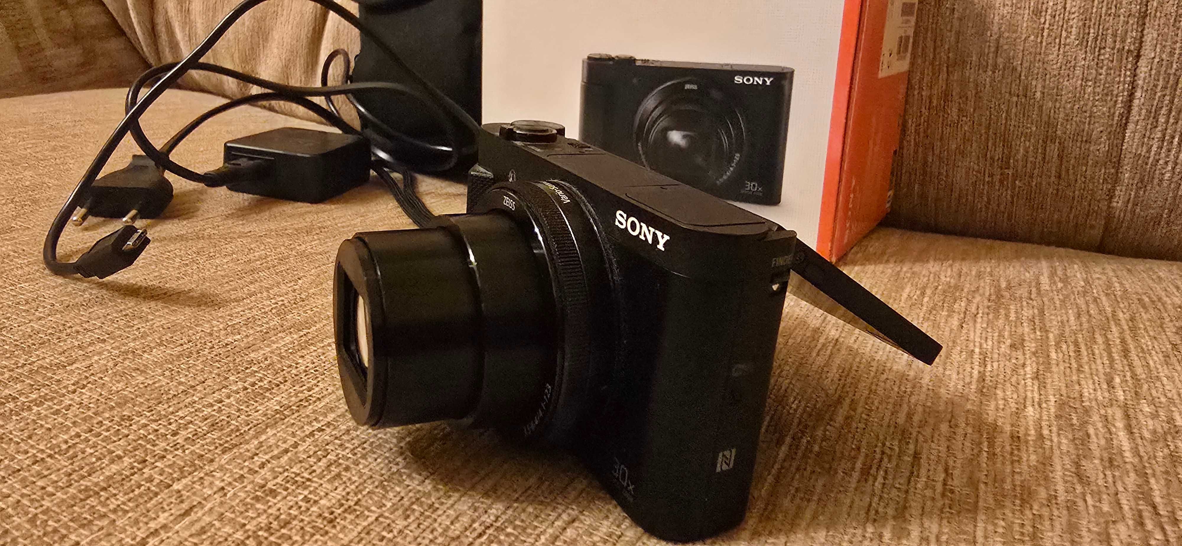 Sony Cyber-shot DSC-HX90 + futerał